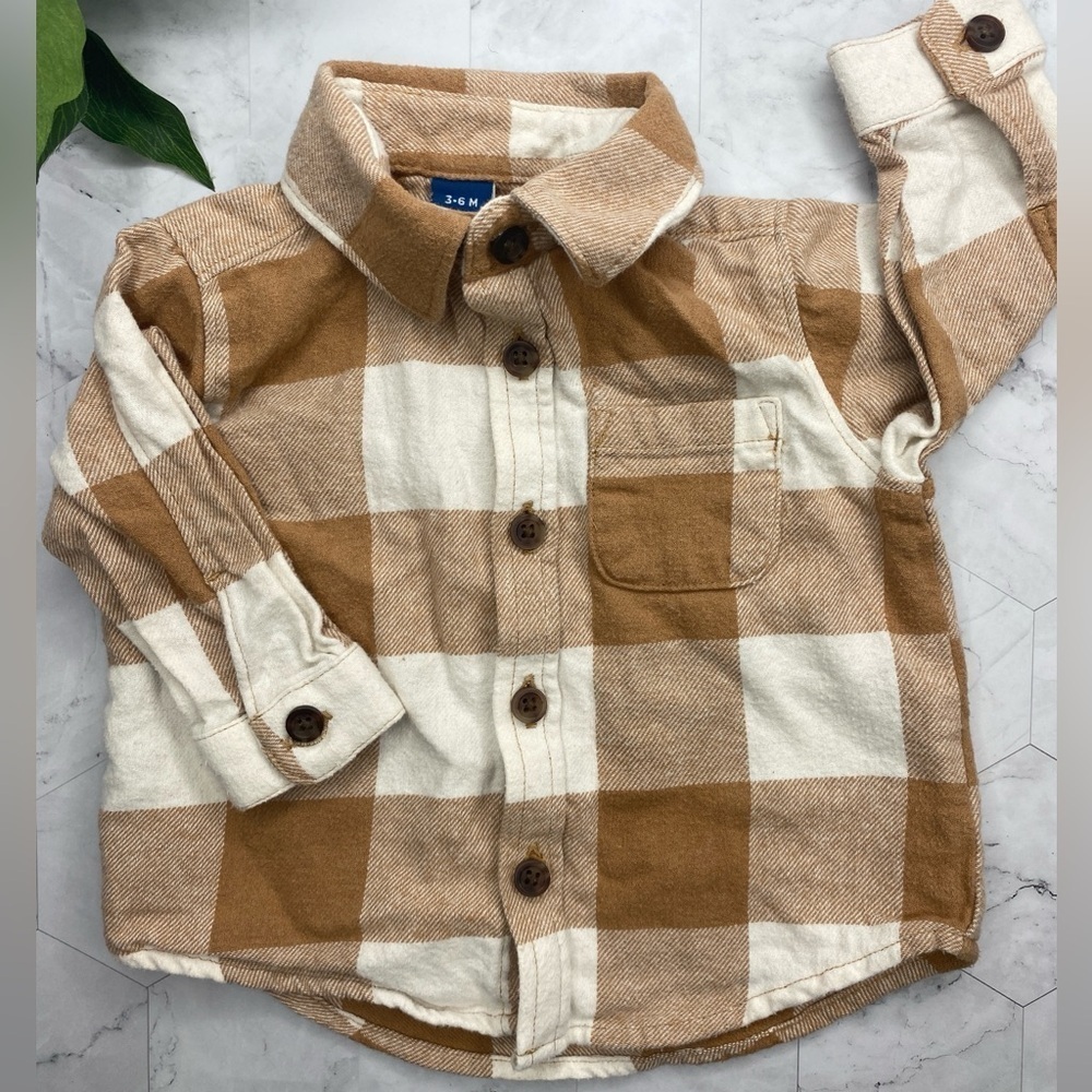 Old Navy Plaid Flannel Shacket Size 3-6M Neutral Cream Tan Fall Button Up Layers